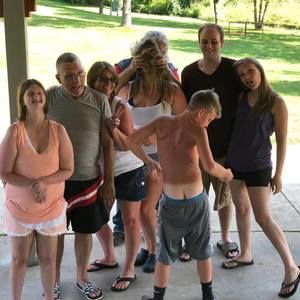 Meet your Posher, Stacy